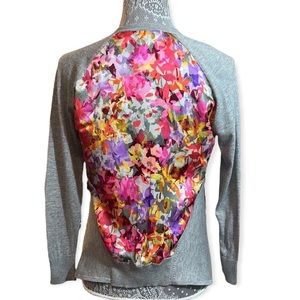 Etcetera silk floral  high low cardigan size XS heather gray